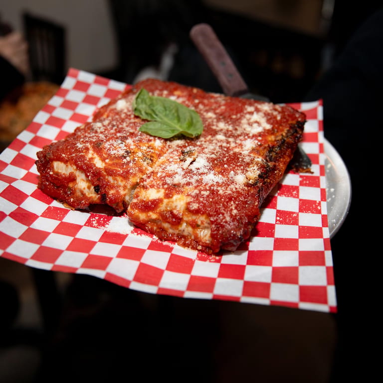 Wing It: A Flavorful Selection