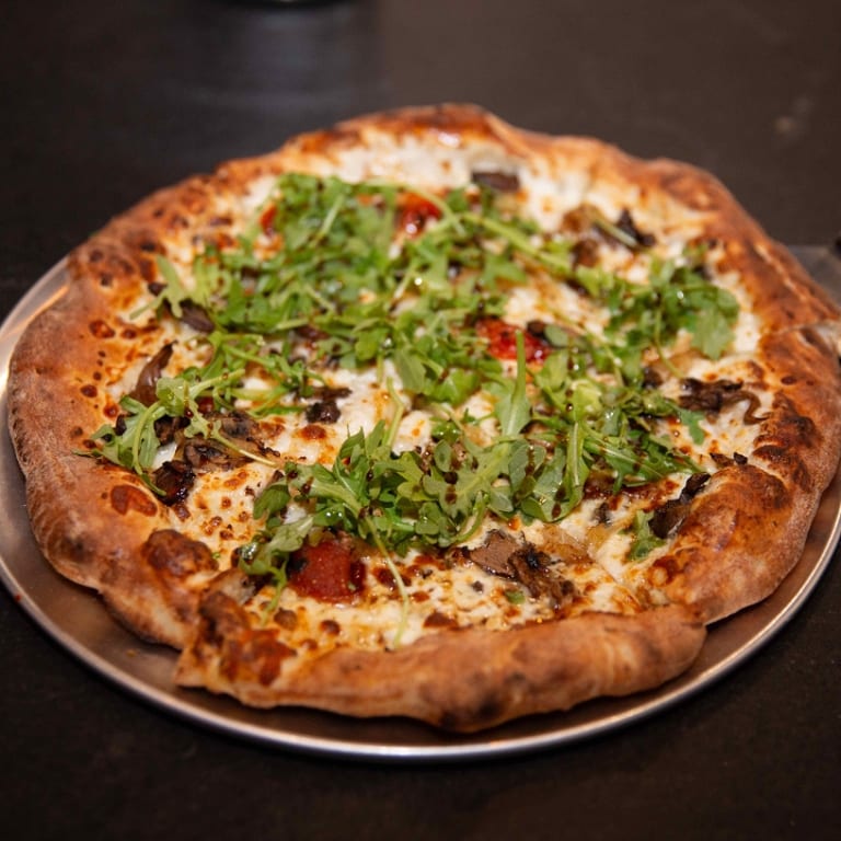 Fresh Wedge Salad: Crisp, Creamy, Delicious Start